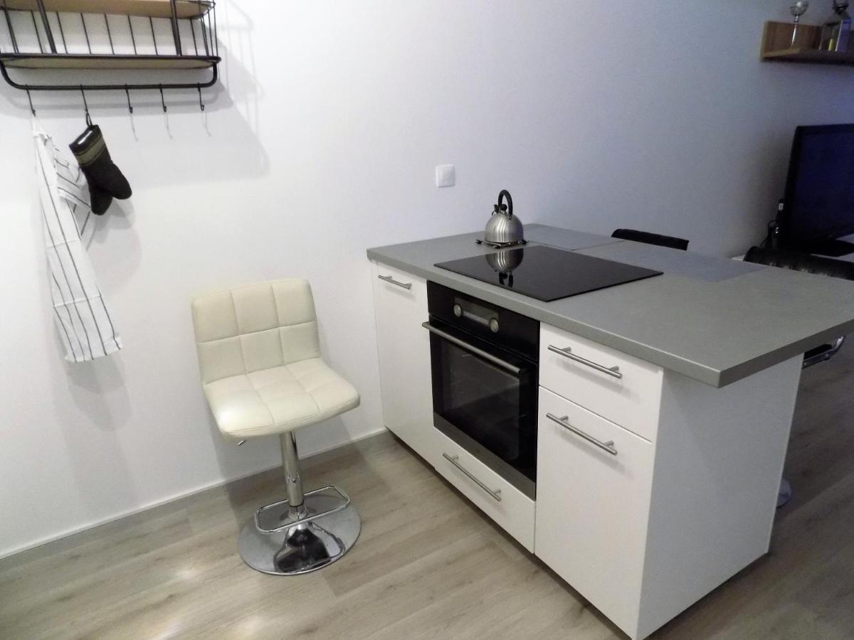 Moderny Byt V Sirsom Centre Appartement Bratislava Buitenkant foto